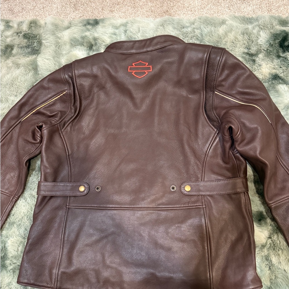 Harley-Davidson Women's Dark Brown Leather Jacket - Picture 5 of 6